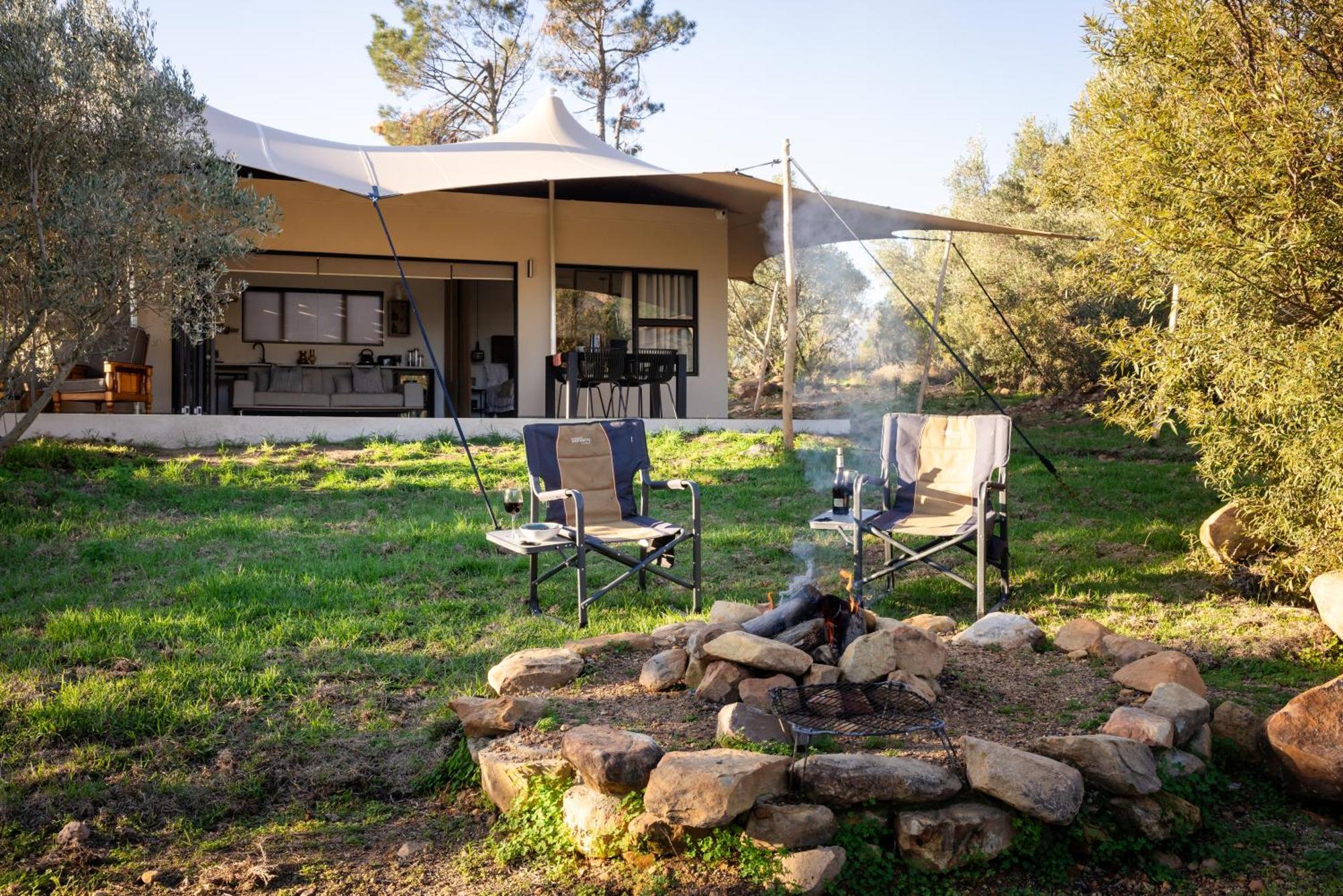 Wagyu Mountain Lodge Paarl Exterior photo