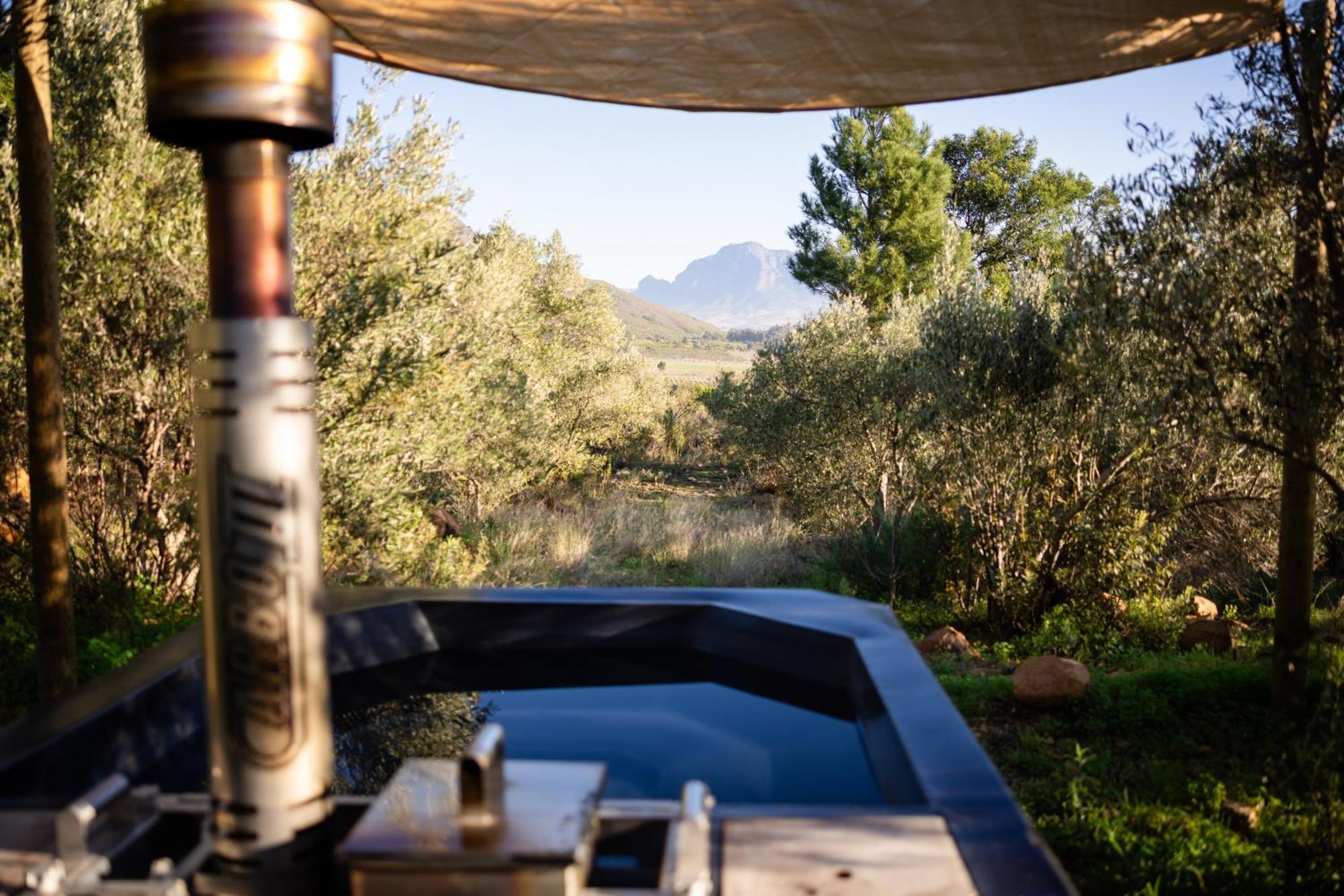 Wagyu Mountain Lodge Paarl Exterior photo